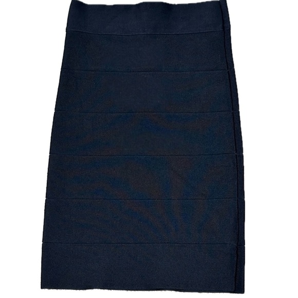 👗🖤 BEBE Black Bandage Bodycon Pencil Mini Skirt | XS‎ | Exposed Zipper - Picture 2 of 5